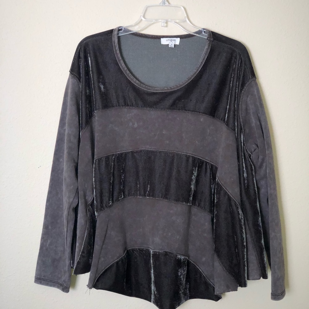 Anthropologie Umgee Parachute black top
